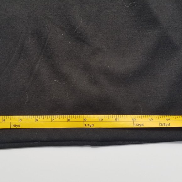 Black pencil skirt - Picture 2 of 5